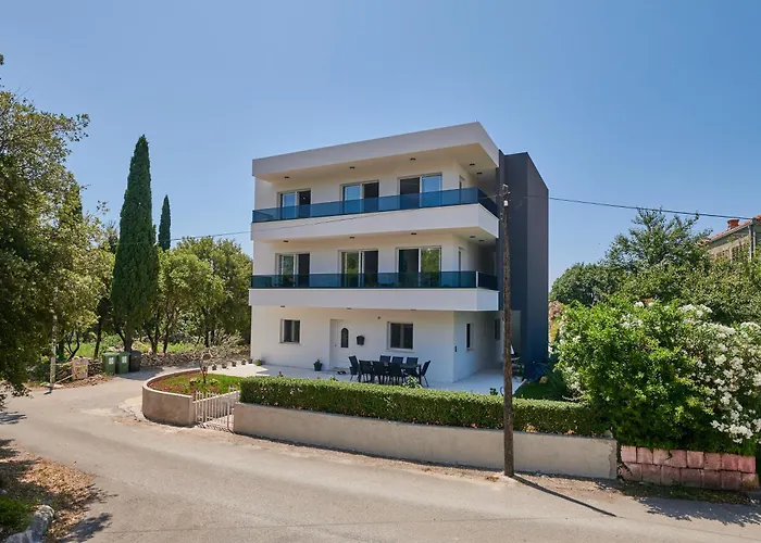 Apartments Endji I